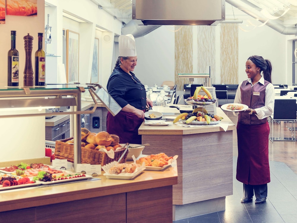 Mercure Hotel Dusseldorf City Center 27/48