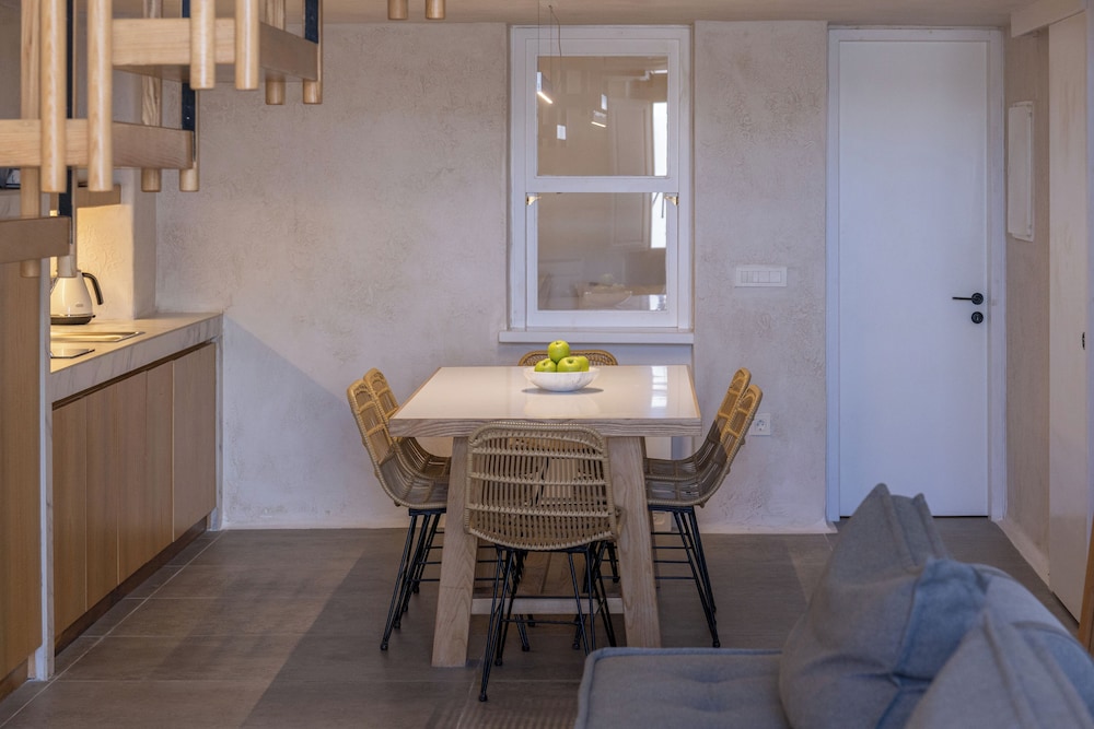 Santorini Soul Villas - Adults Only 35/48