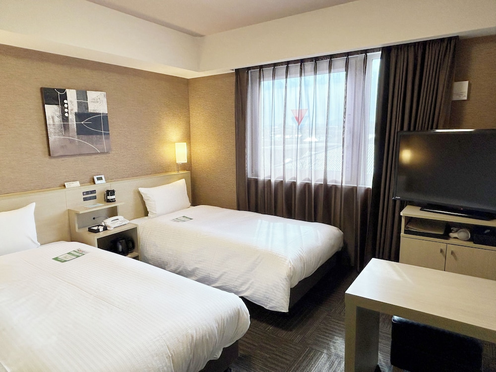 ROOM, TWIN BEDS, SMOKING