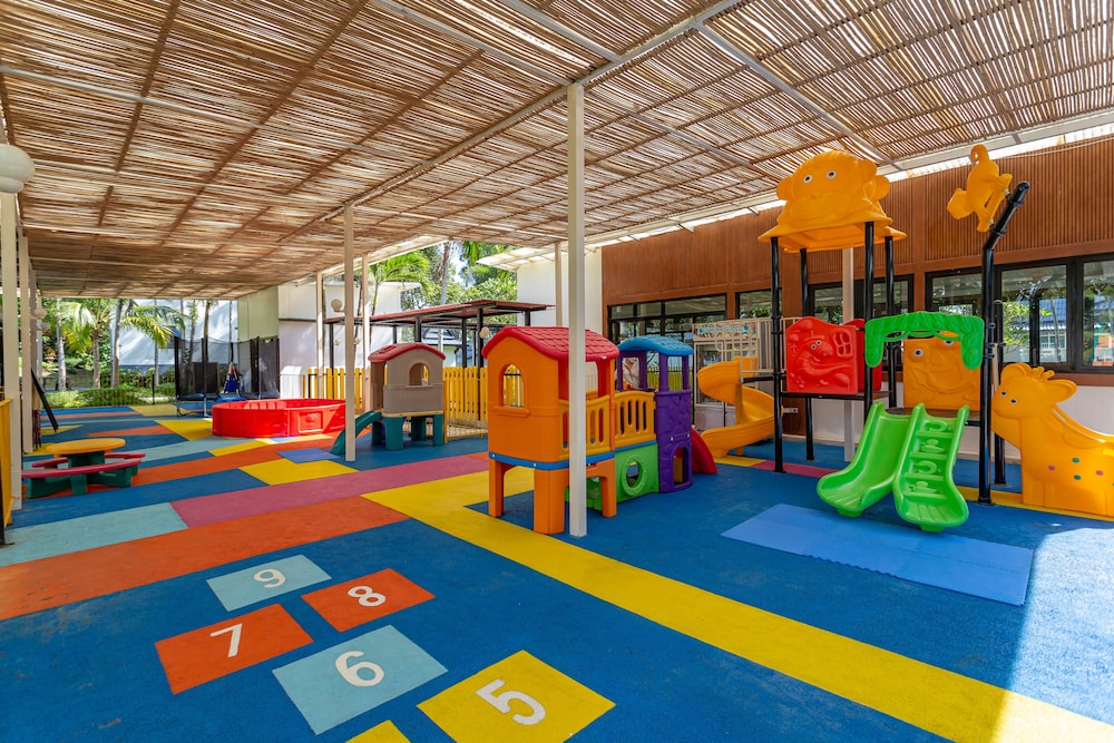 Khaolak Emerald Beach Resort and Spa 40/50