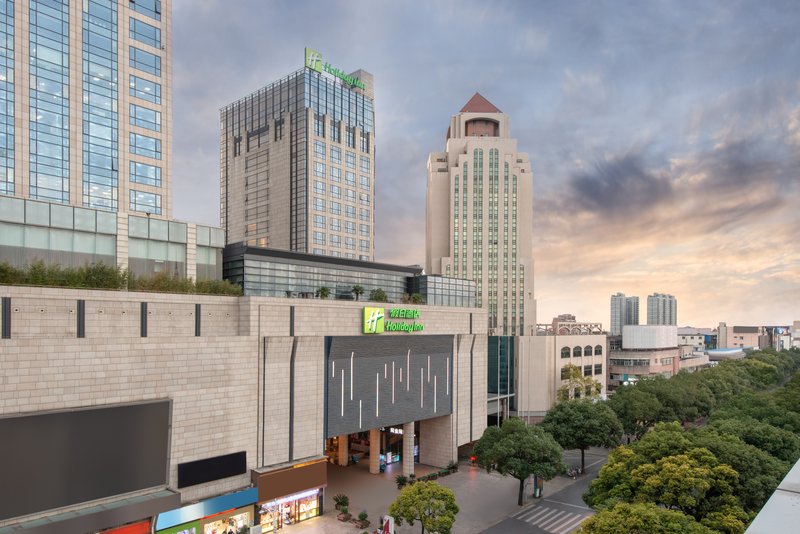 HOLIDAY INN SHANGHAI SONGJIANG 6/42