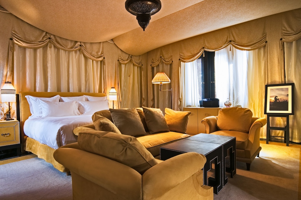 SELMAN MARRAKECH 19/71