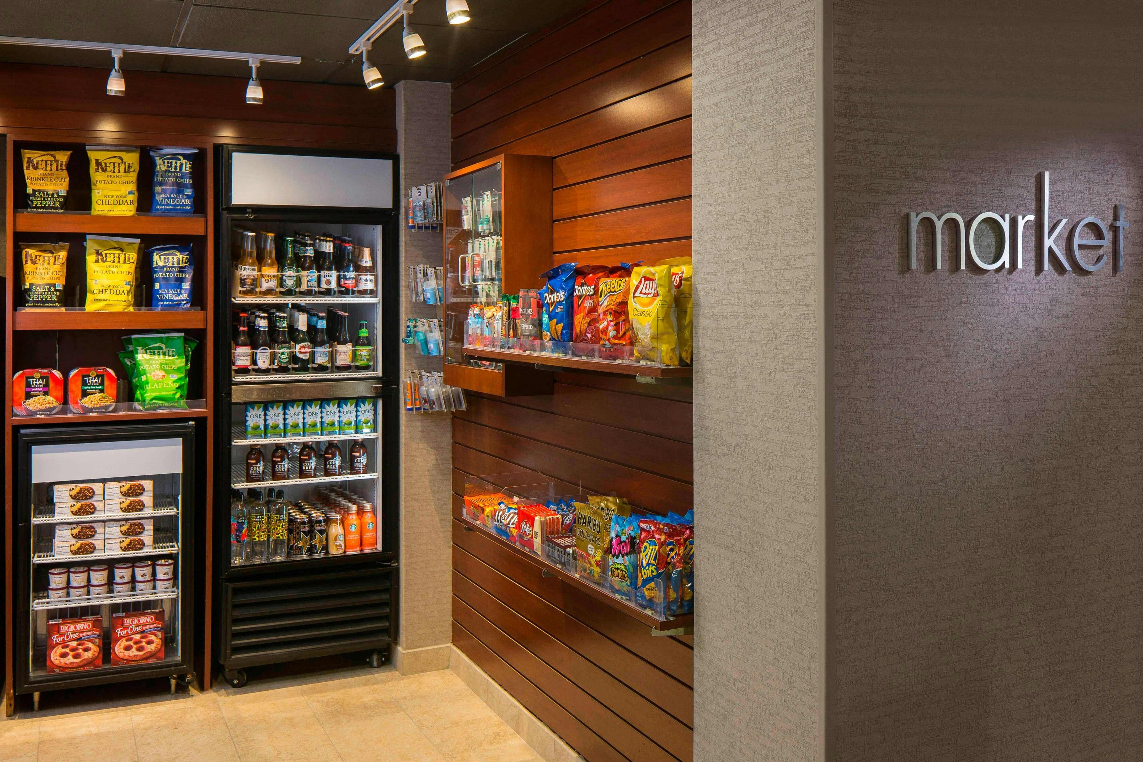 Courtyard by Marriott Daytona Beach Speedway/Airport 12/12