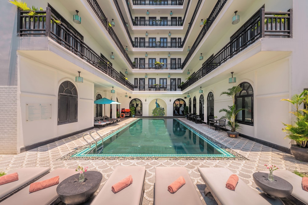Hoi An Delicacy Hotel & Spa 97/100