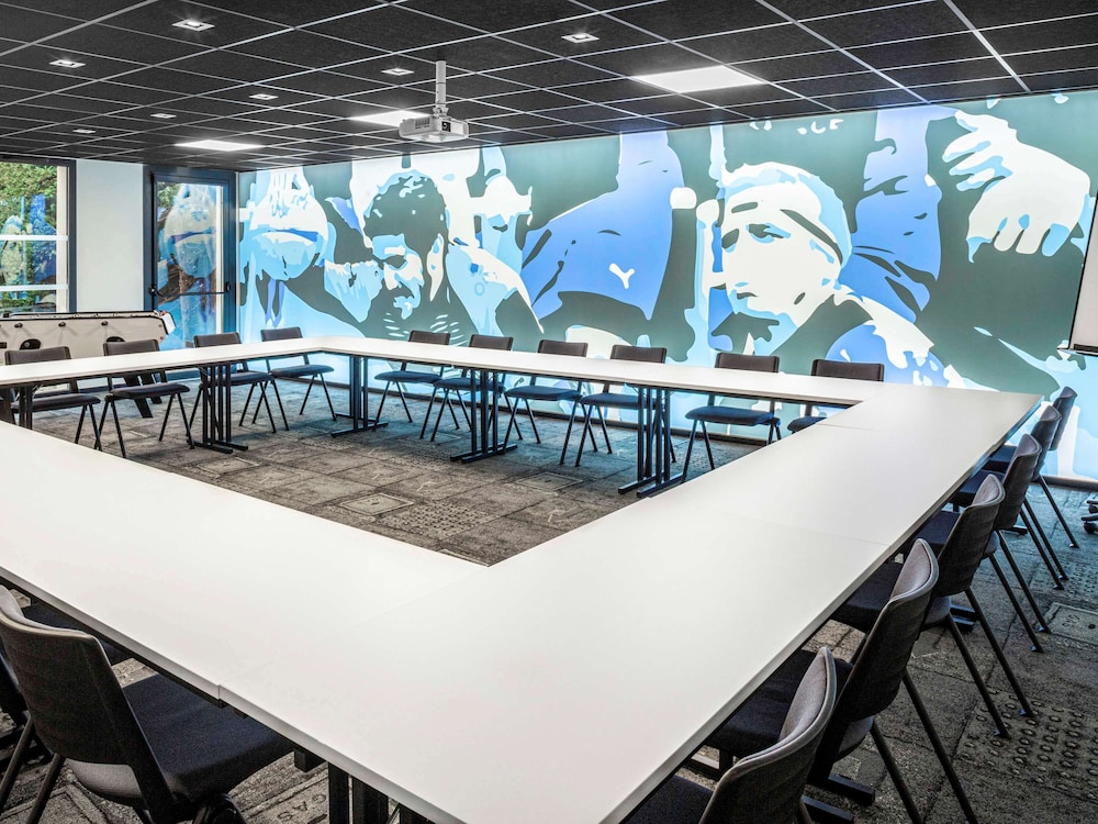 Ibis Styles Toulouse Nord Sesquieres 50/67
