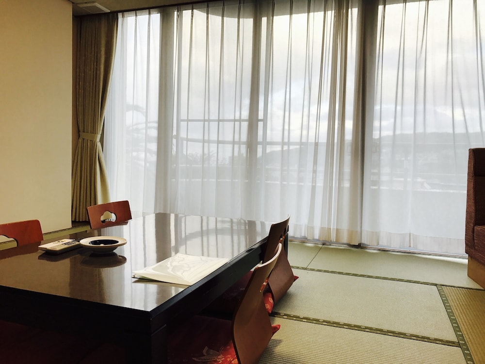 ITO HOTEL JURAKU 49/62
