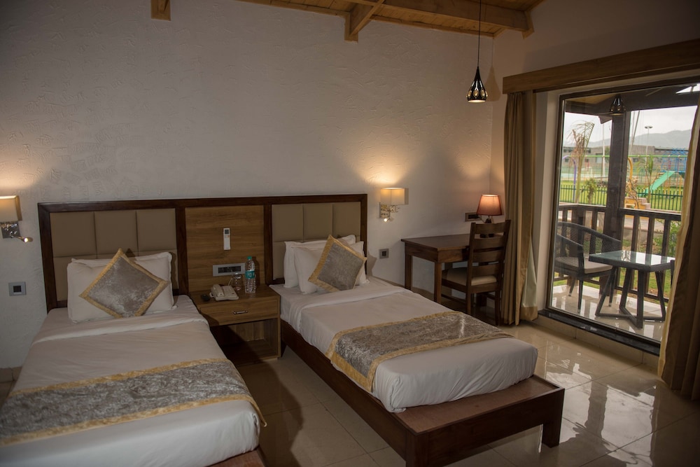 Sun Hotel & Resort 17/50