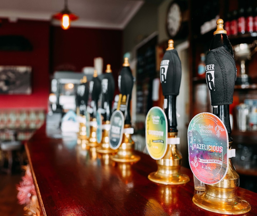 Station Hotel 24/56