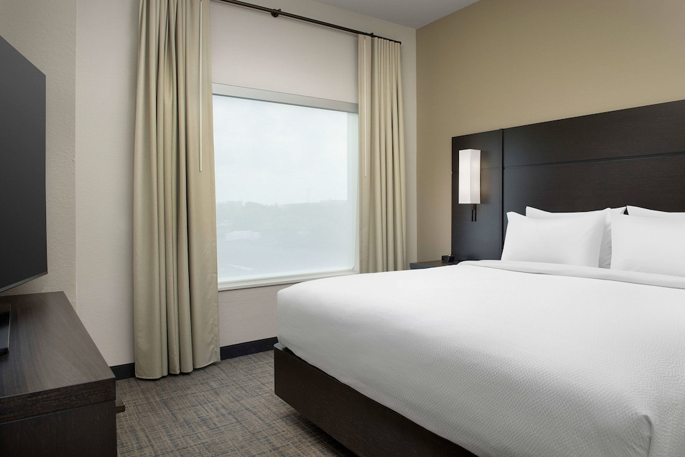 Residence Inn by Marriott Miami Northwest 12/42