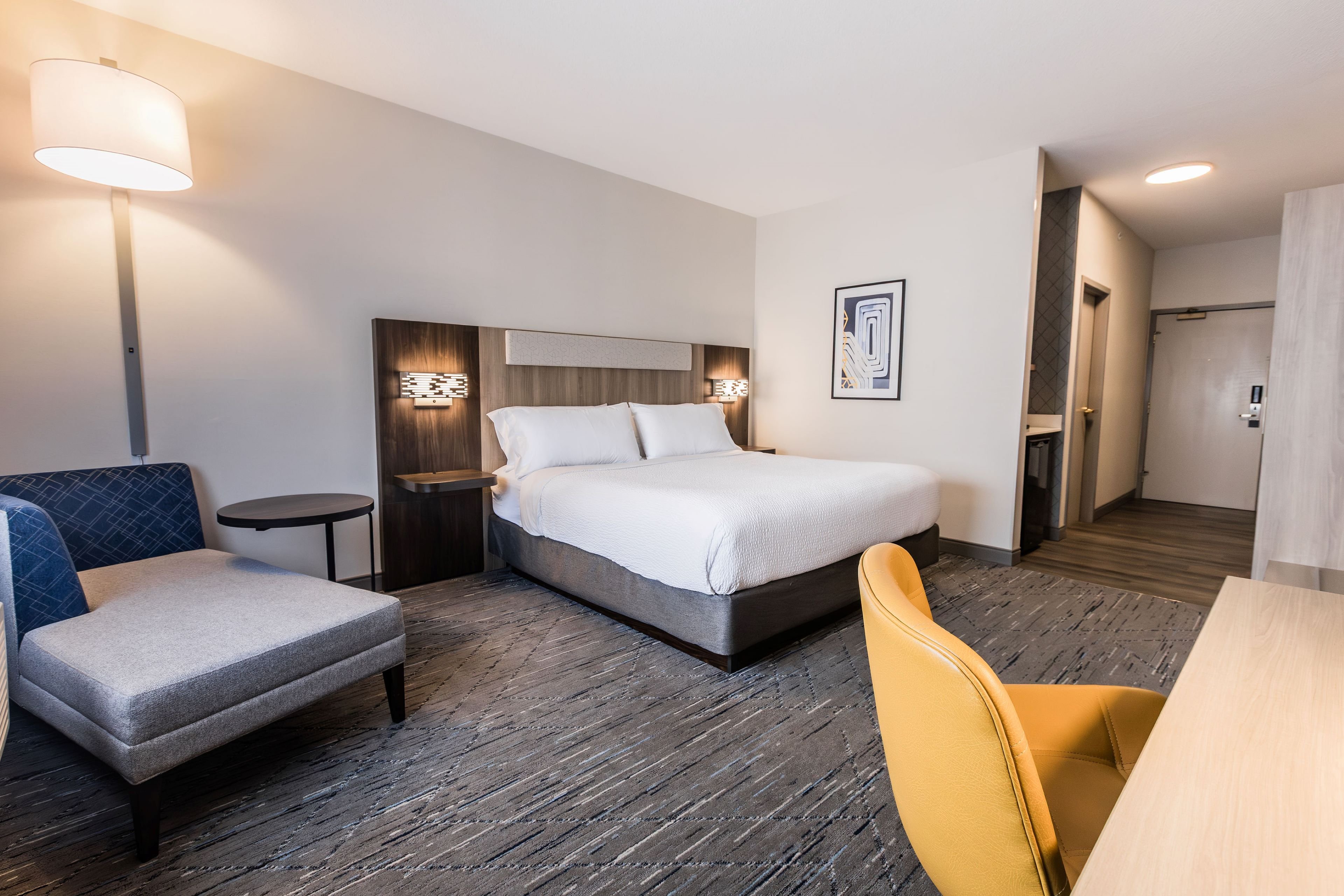 Holiday Inn Express Hotel Suites Calgary South Macleod Trail S 25/73