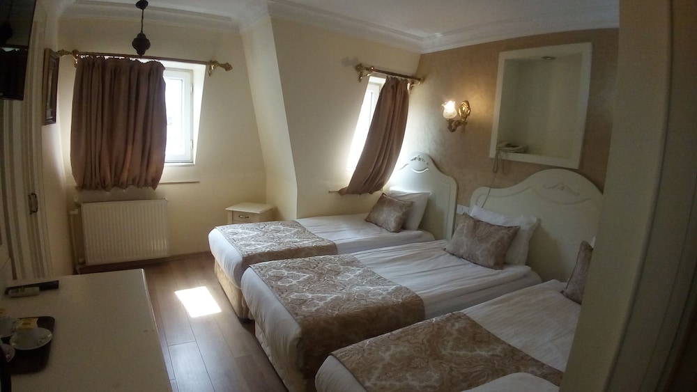 Sirkeci Park Hotel 13/68