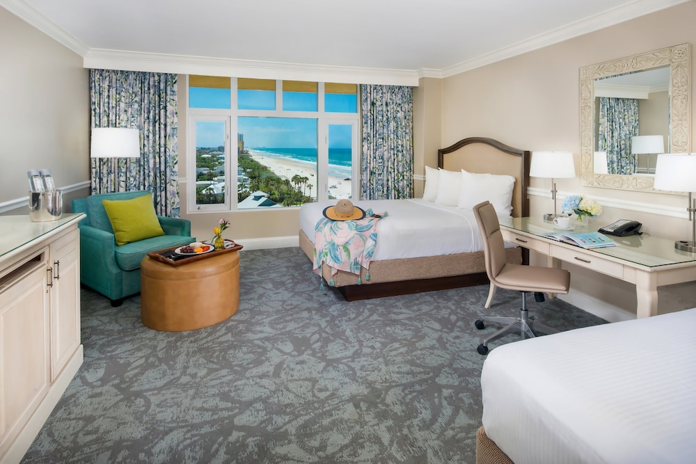 Room, 2 Queen Beds, Coast View