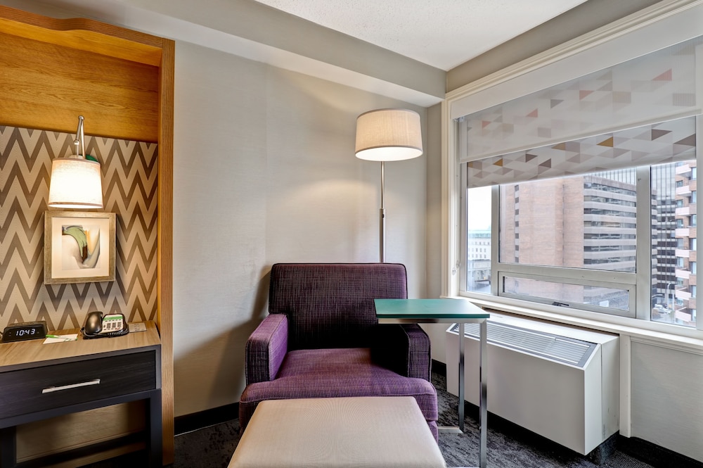 Holiday Inn Ottawa Dwtn Parliament Hill 53/80