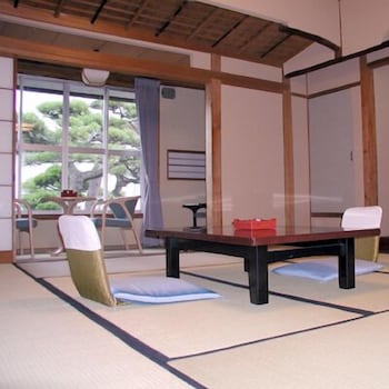 Kansuitei Kozeniya 19/32