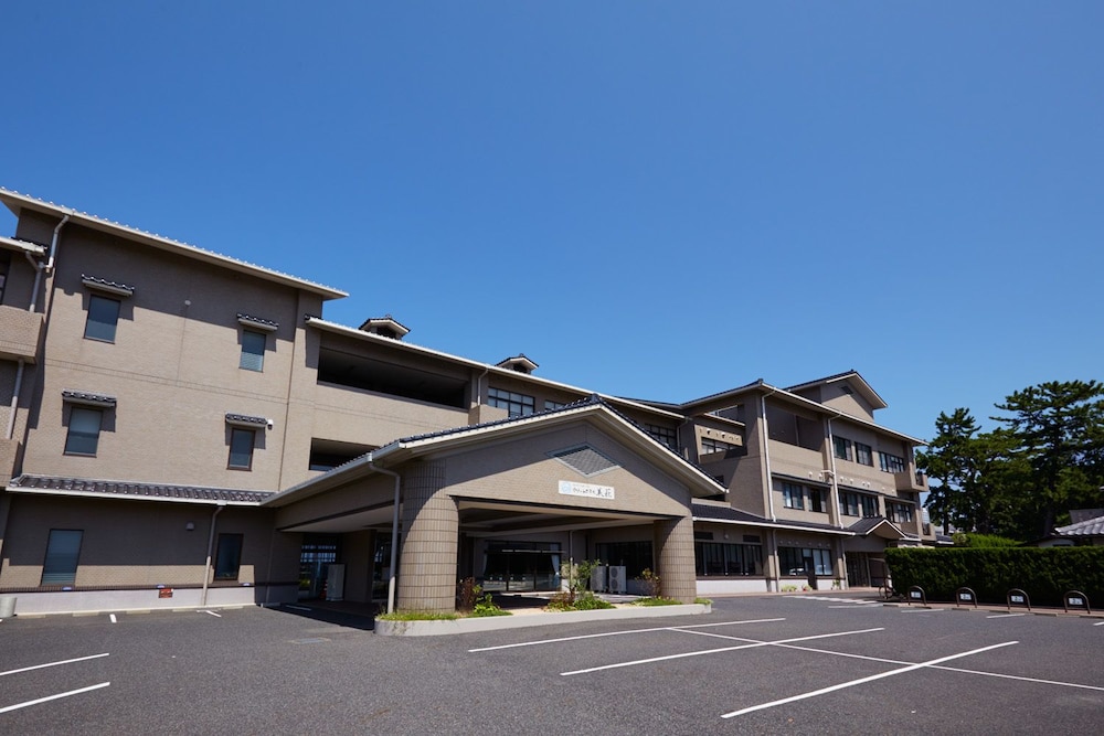 Resort Hotel Mihagi 71/84