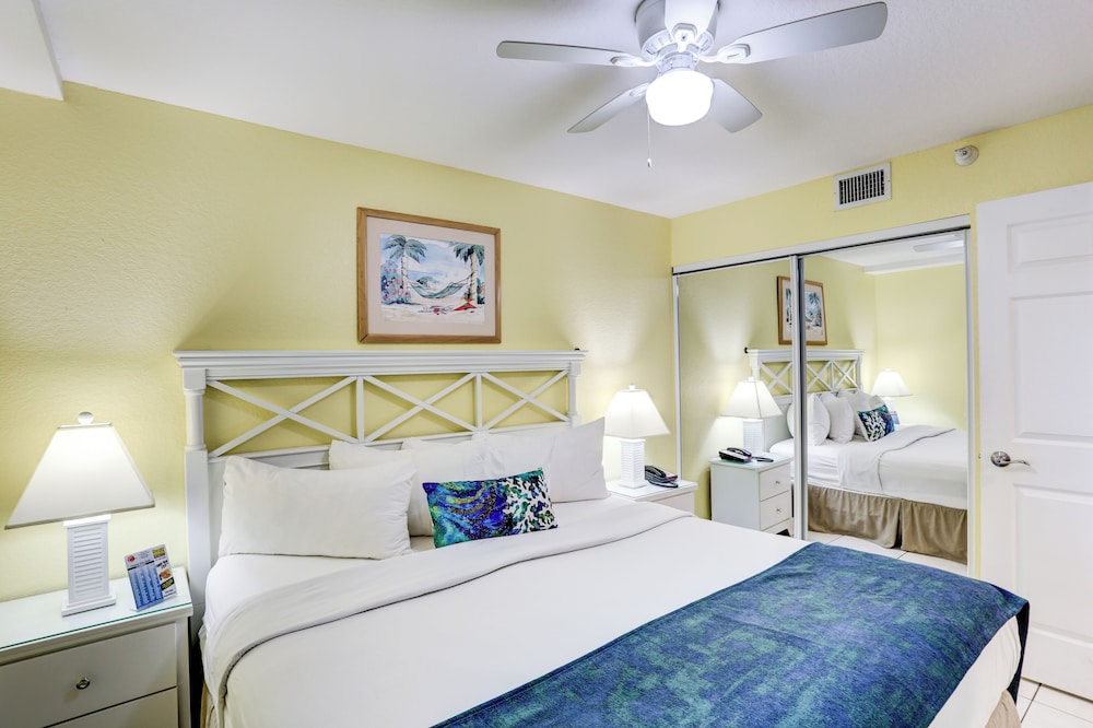 South Beach Condo Hotel 21/50