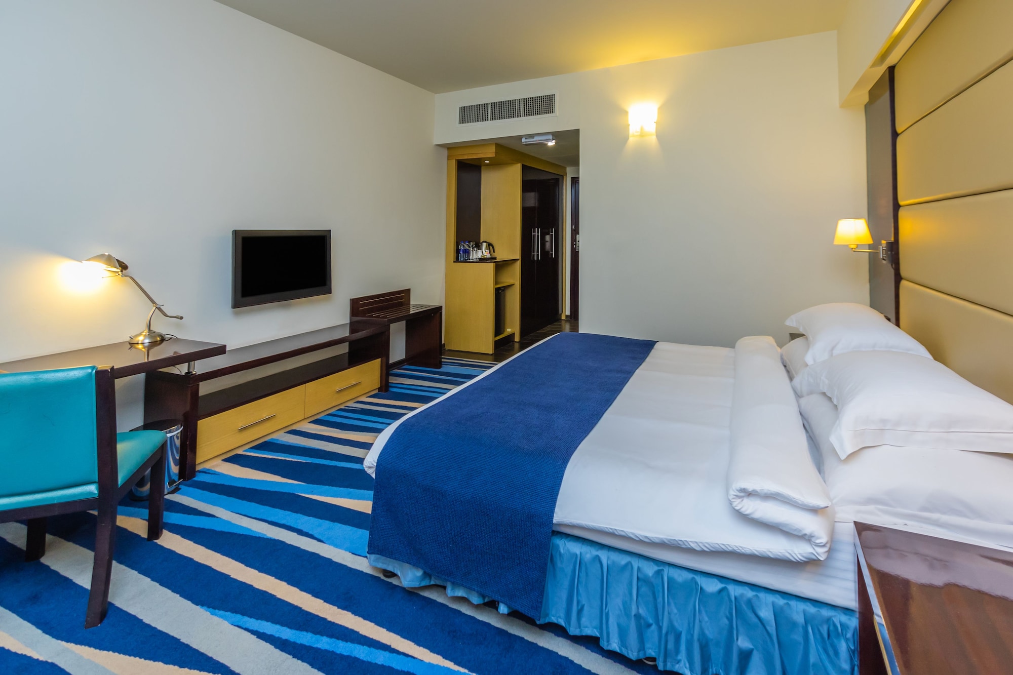 rooms
