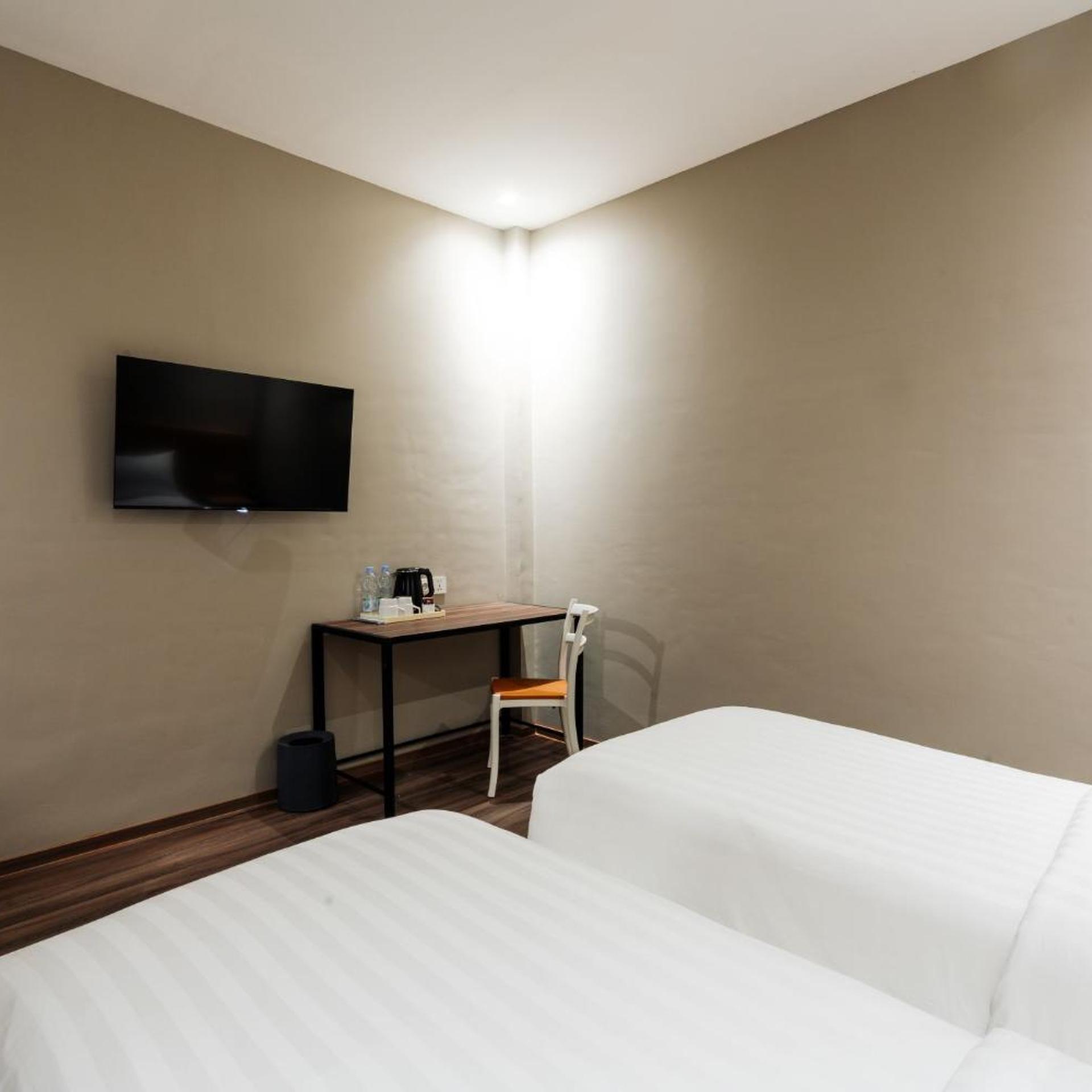Stay Kertapati Hotel 16/38