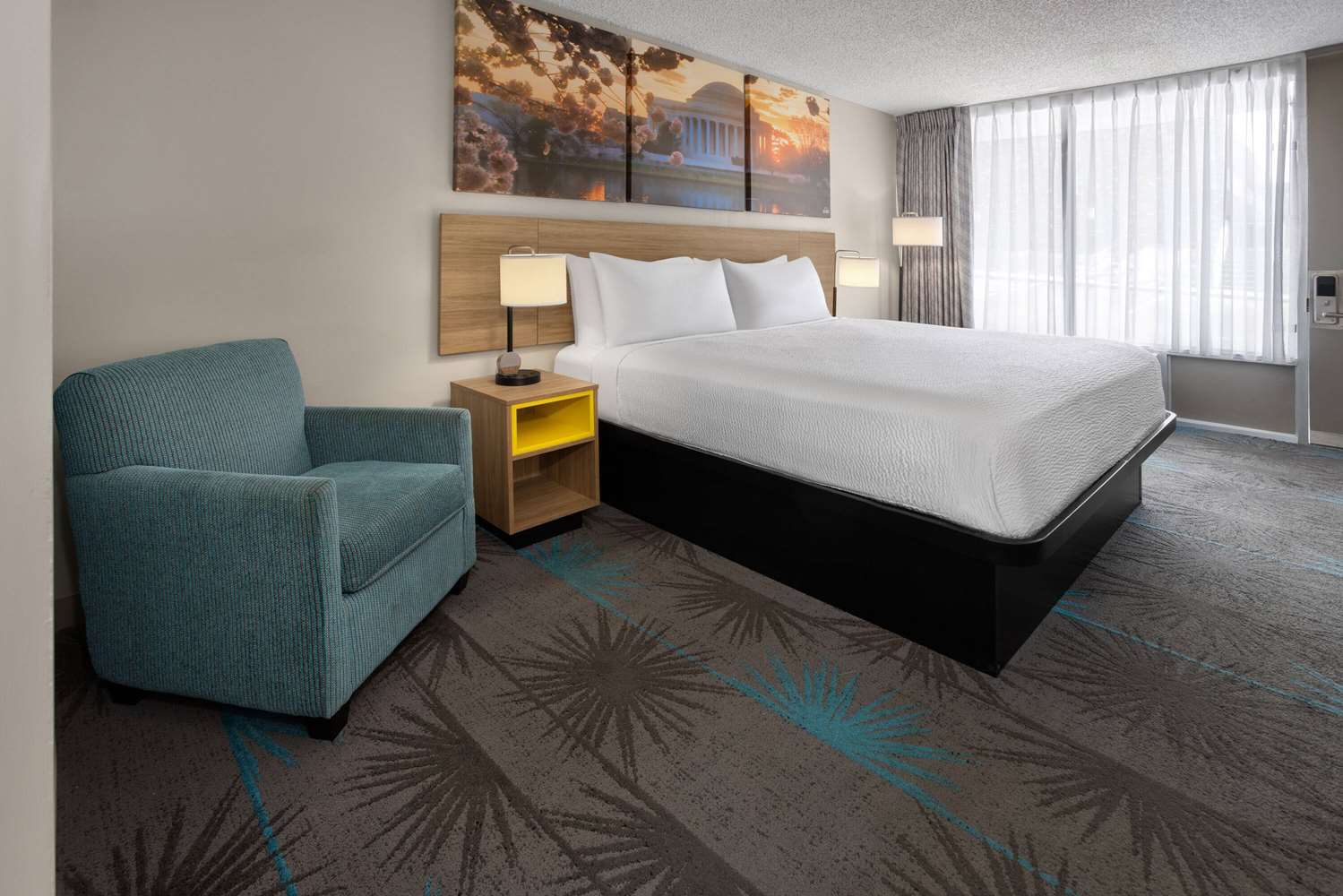 Days Inn by Wyndham Frederick 25/45