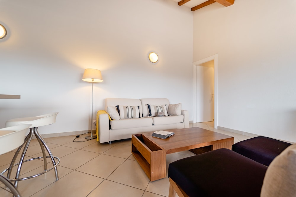 Residence Salina Bay 40/67