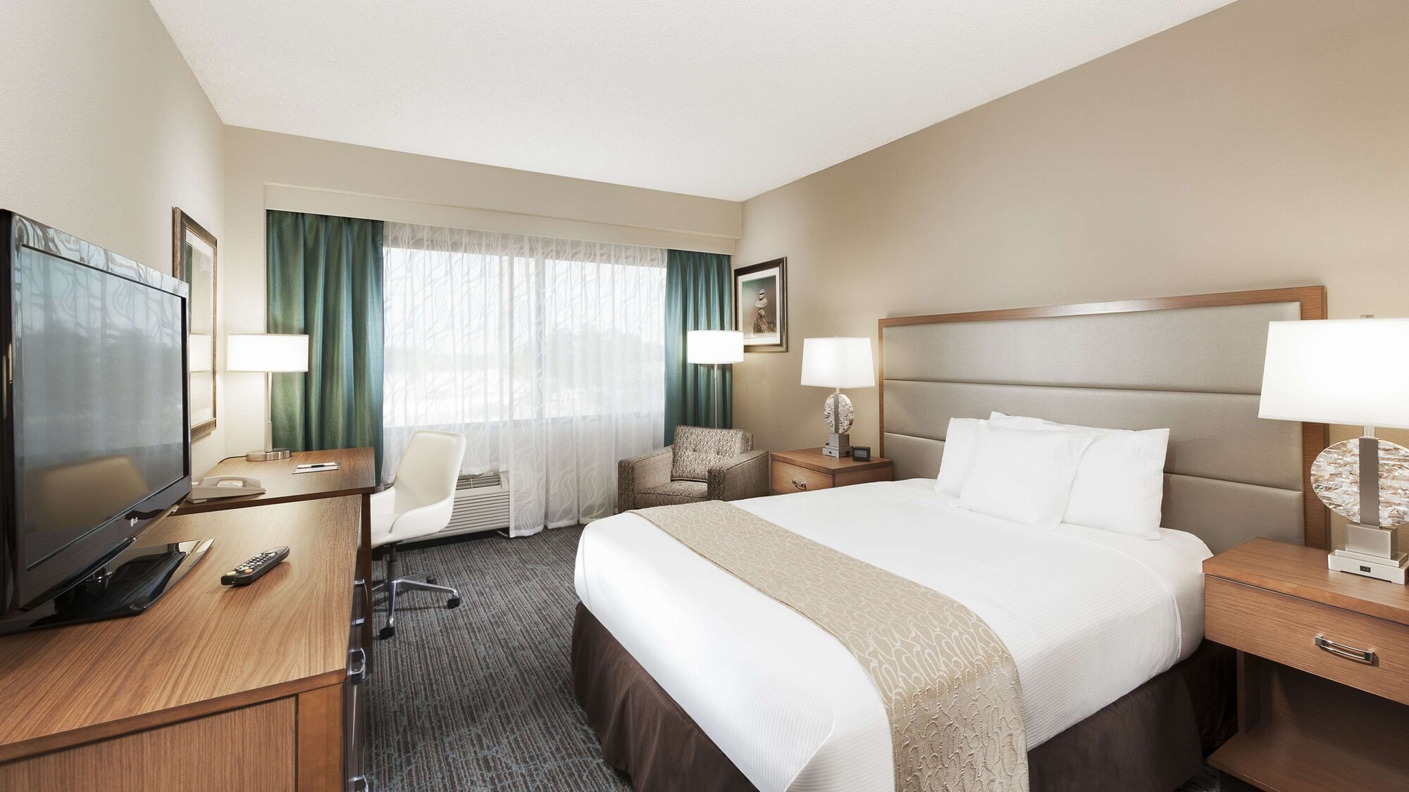 ROOM, DOUBLE BED, ACCESSIBLE