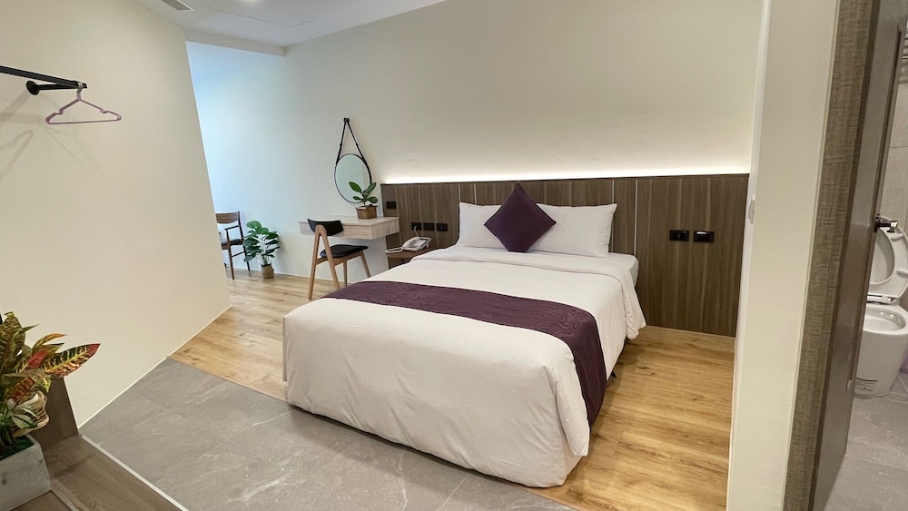 Ocean KT Inn 6/47