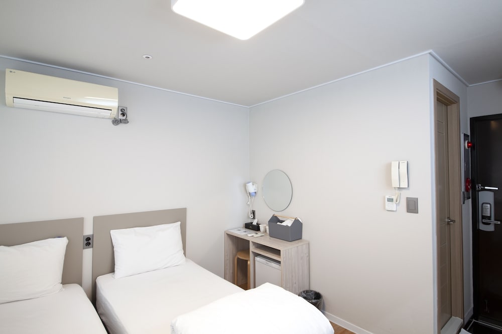 K- Grand Hostel Dongdaemun 24/67