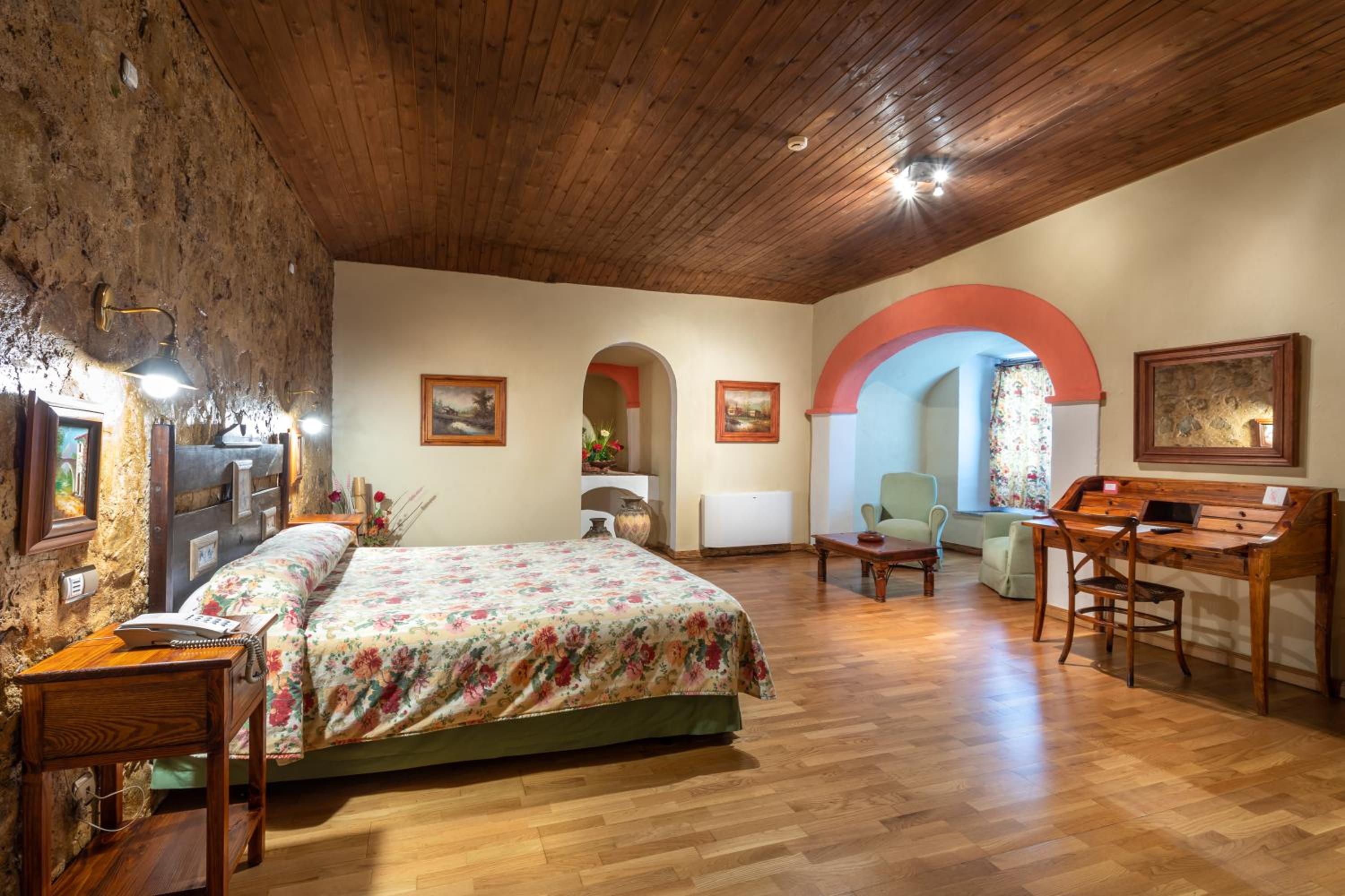 غرفة بسرير كينج، Sao Joao de Deus by RIDAN Hotels 2/10