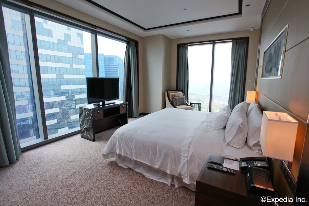 The Westin Singapore 12/52