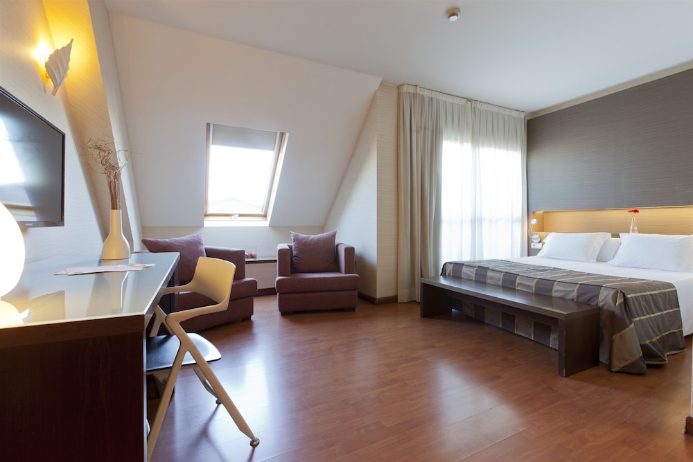 Hotel Vertice Sevilla 13/67