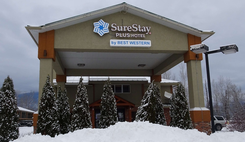 Surestay Plus Hotel By Best Western Salmon Arm 1/32