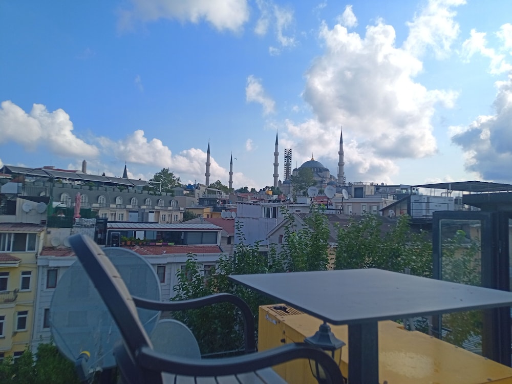 Maritime Hotel Istanbul 71/77