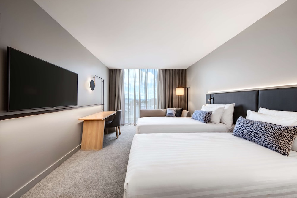 ROOM, HARBOUR VIEW