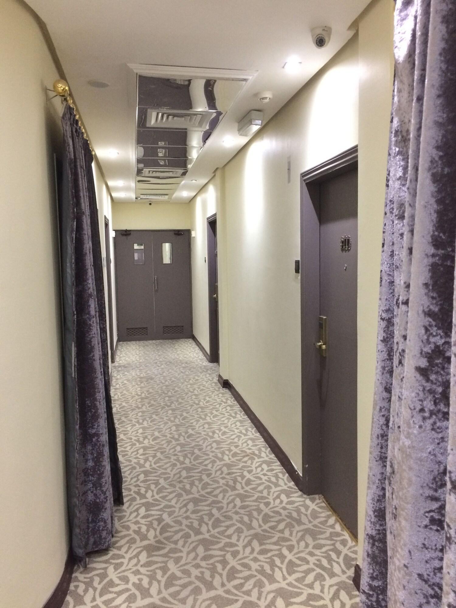 Imperial Suites Hotel 15/32