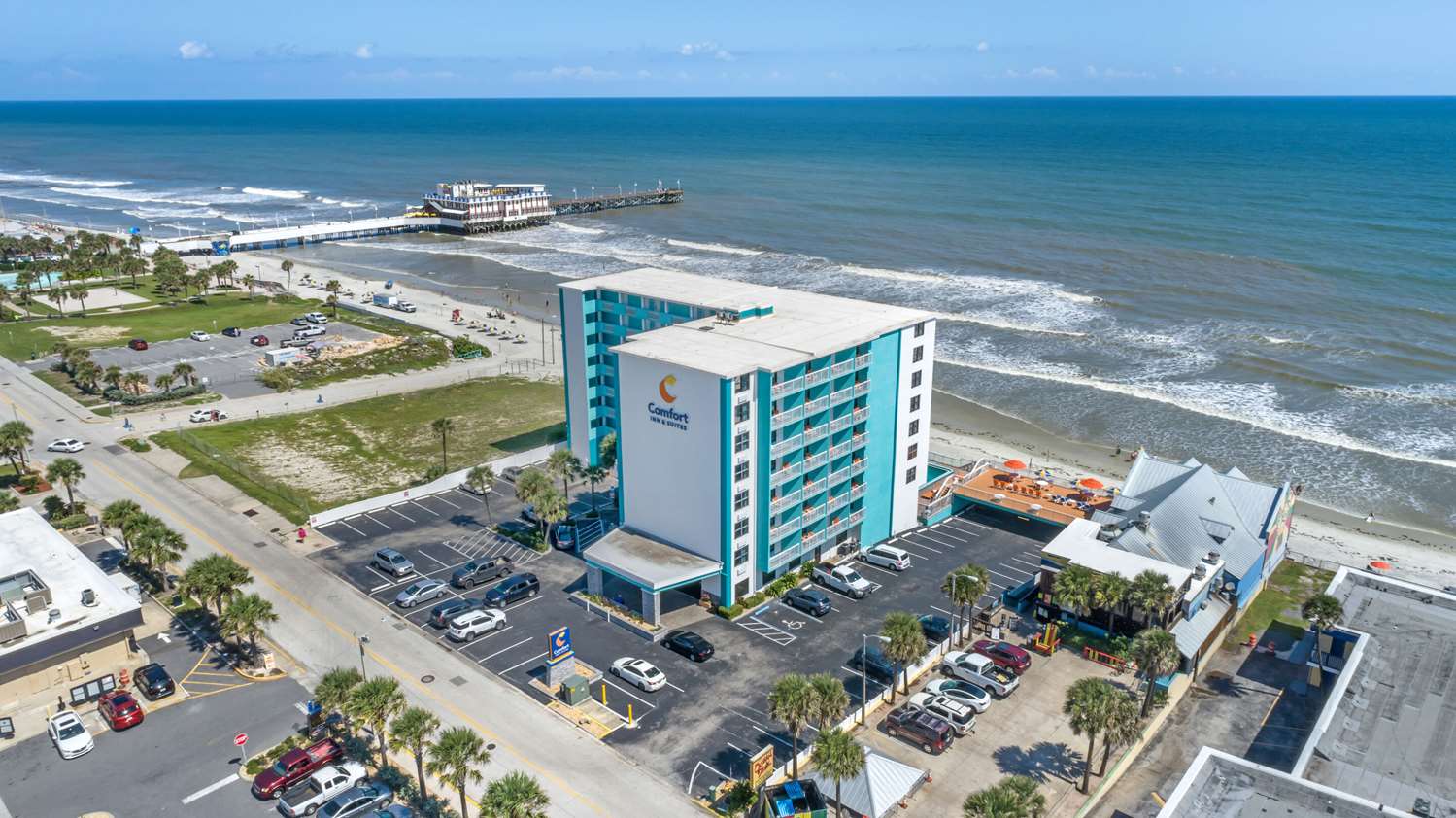 Comfort Inn and Suites Daytona Beach Oceanfront 5/42