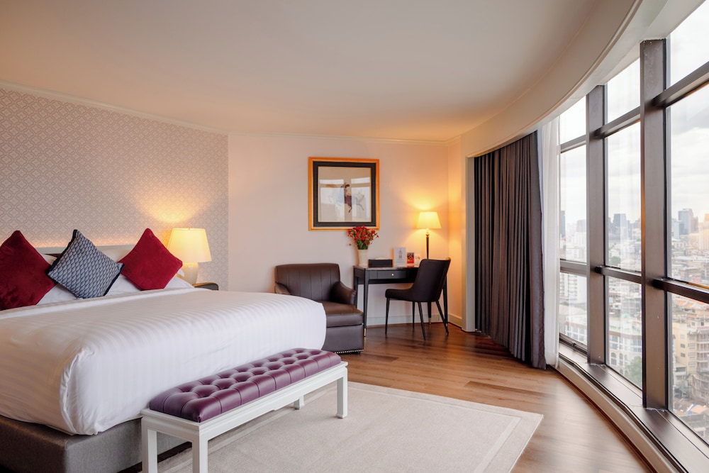 Suite, River View
