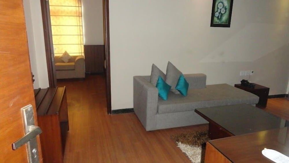 Sukhmantra Resort And Spa 33/50
