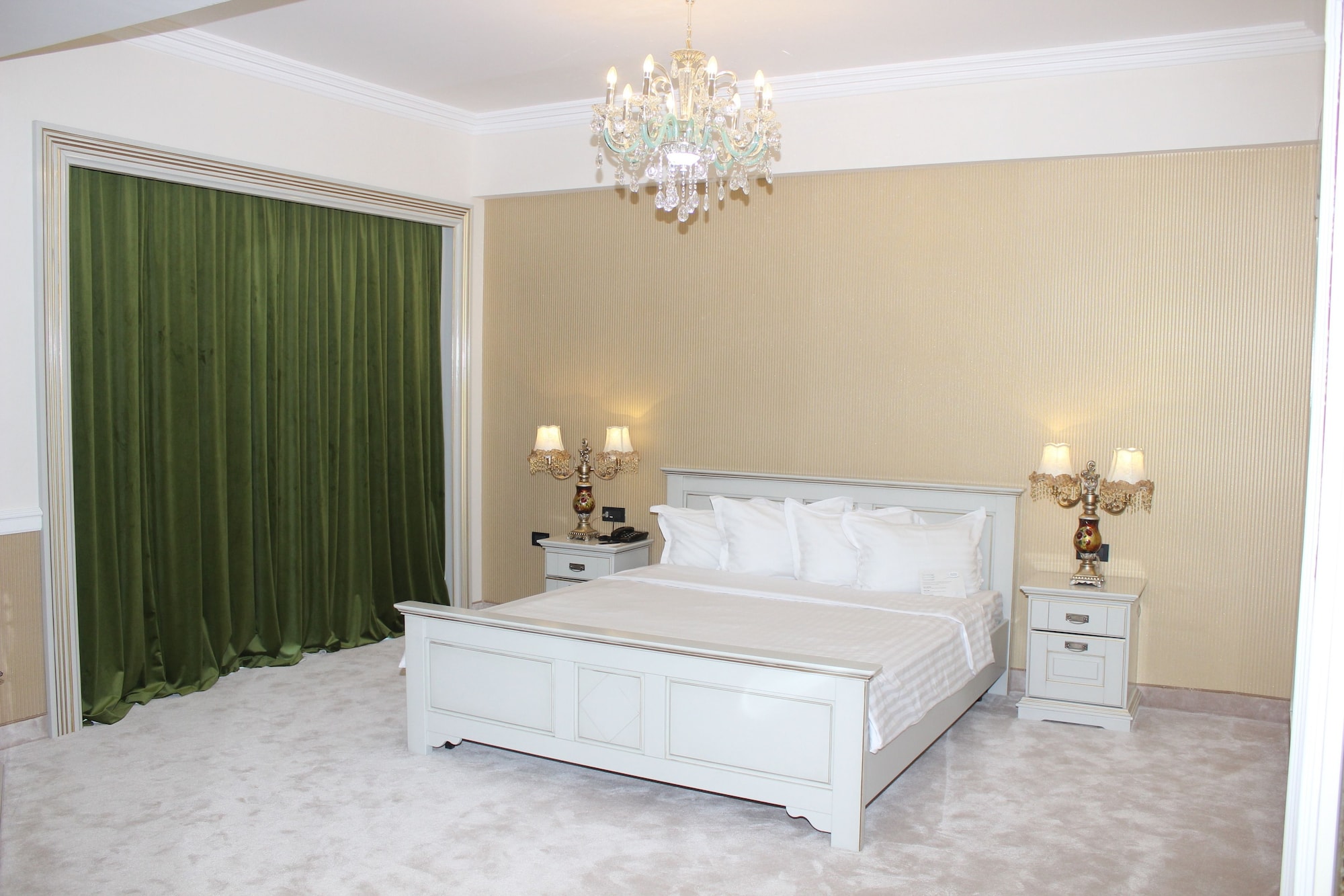 JUNIOR, DELUXE, APARTMENT, DOUBLE BED
