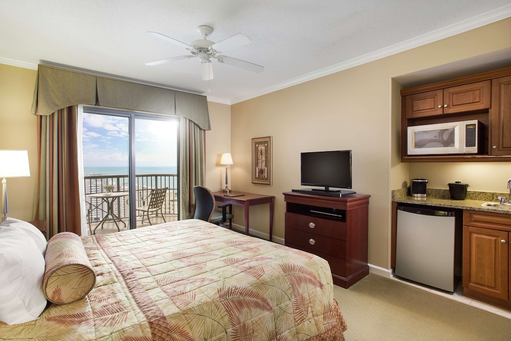 Royale Palms Condominiums 21/49