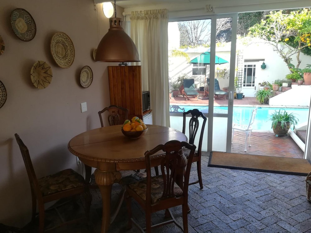 Newlands Guest House 17/39
