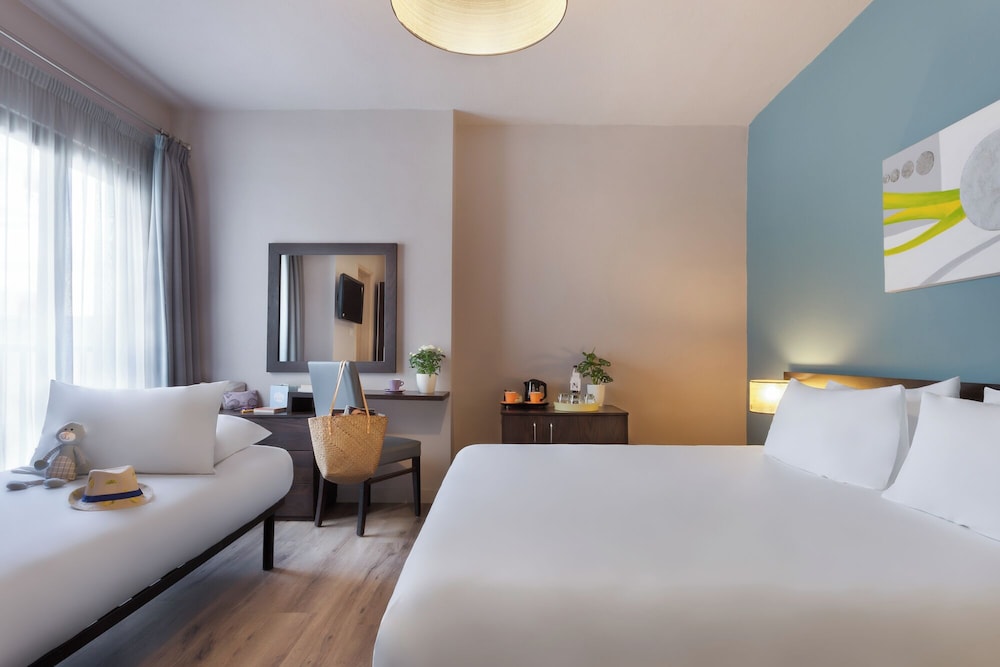 STANDARD, DOUBLE OR TWIN BED