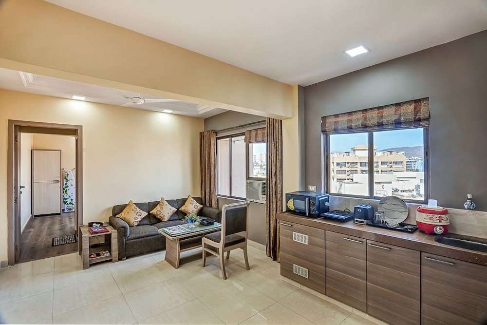Ashok Deluxe Apartments 14/17