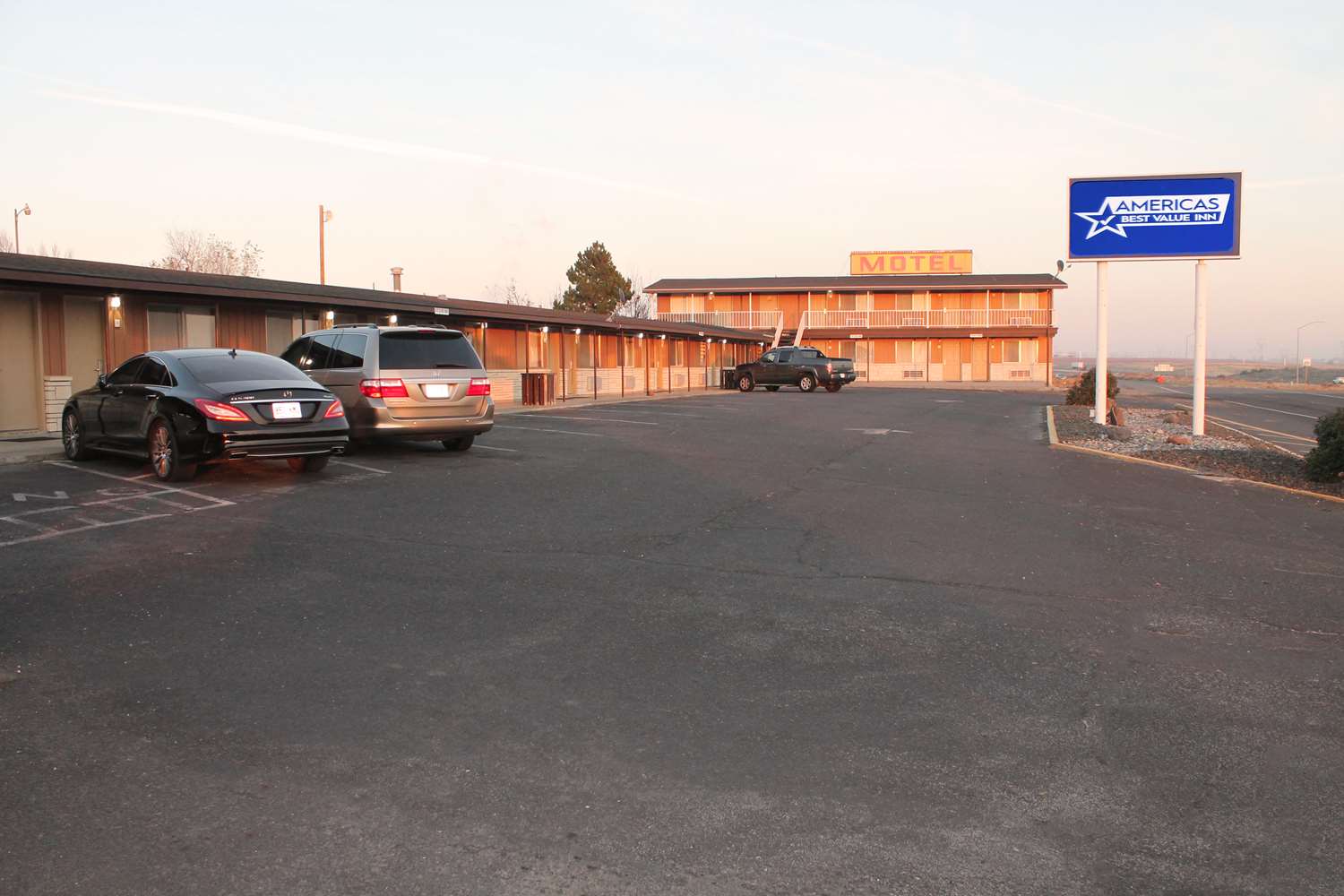Americas Best Value Inn Boardman 11/12