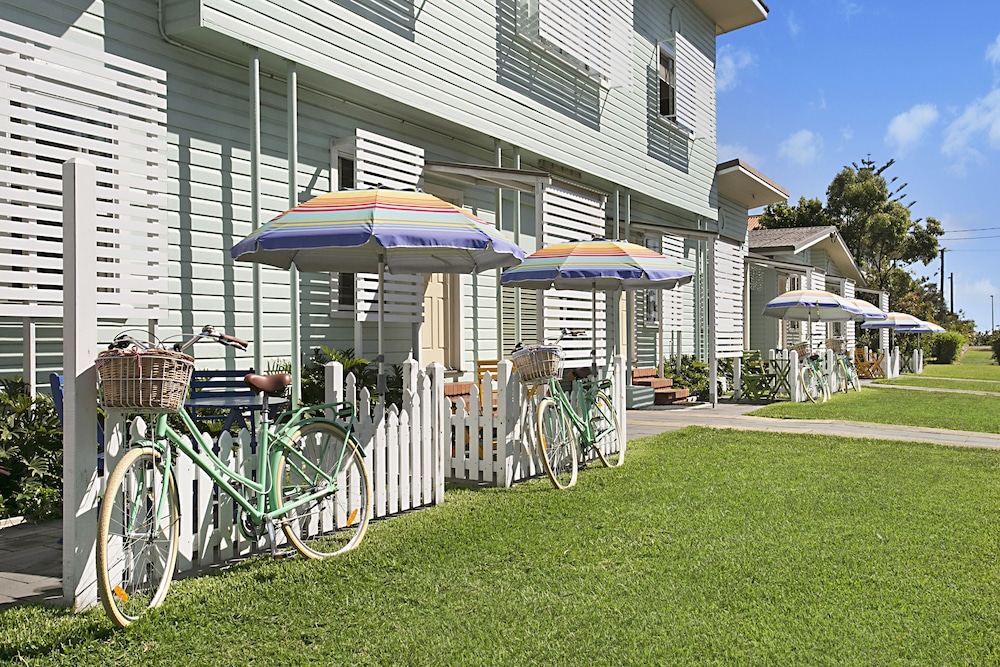 La Costa Motel 24/35