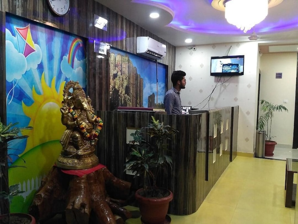 Hotel Utsav Residency 24/37