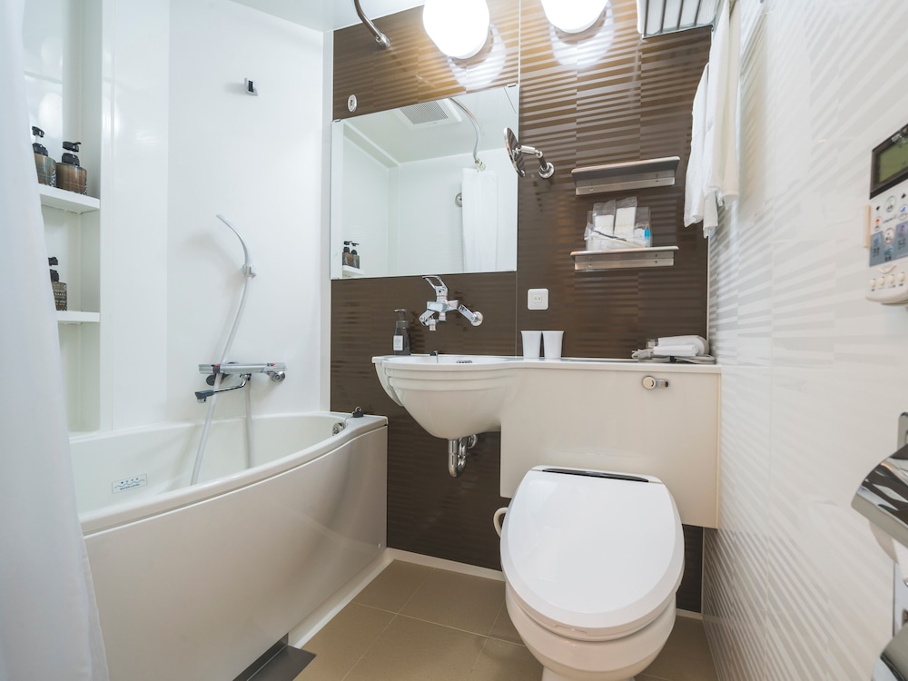 KOKO HOTEL Hiroshima Ekimae (Ex UNIZO INN) 60/60