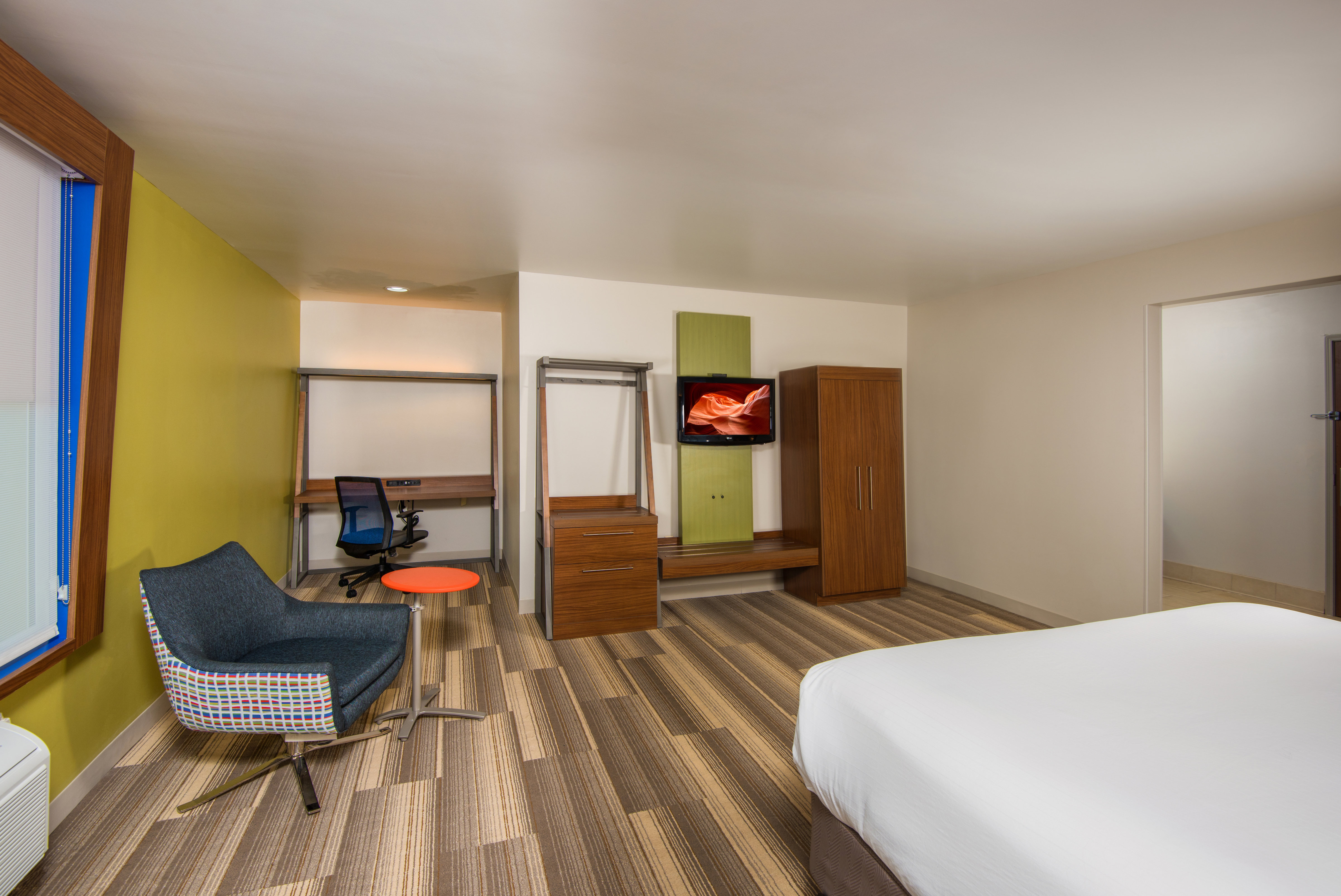 Holiday Inn Express Hotel Suites Peoria North Glendale 26/60