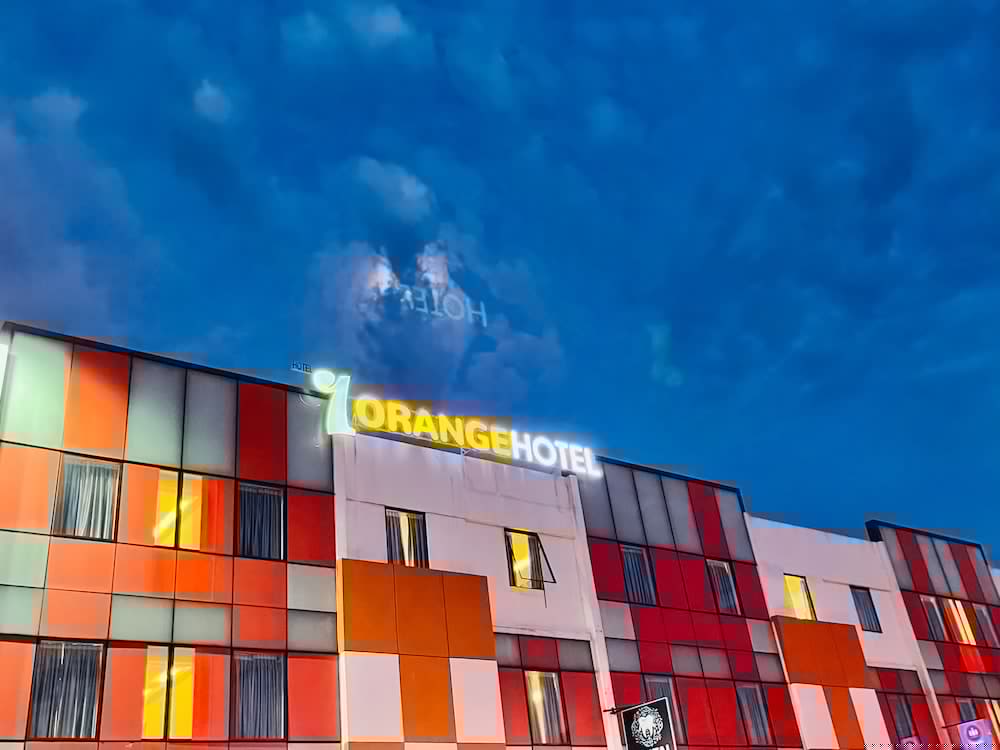Orange Hotel Klia Klia2 2/22