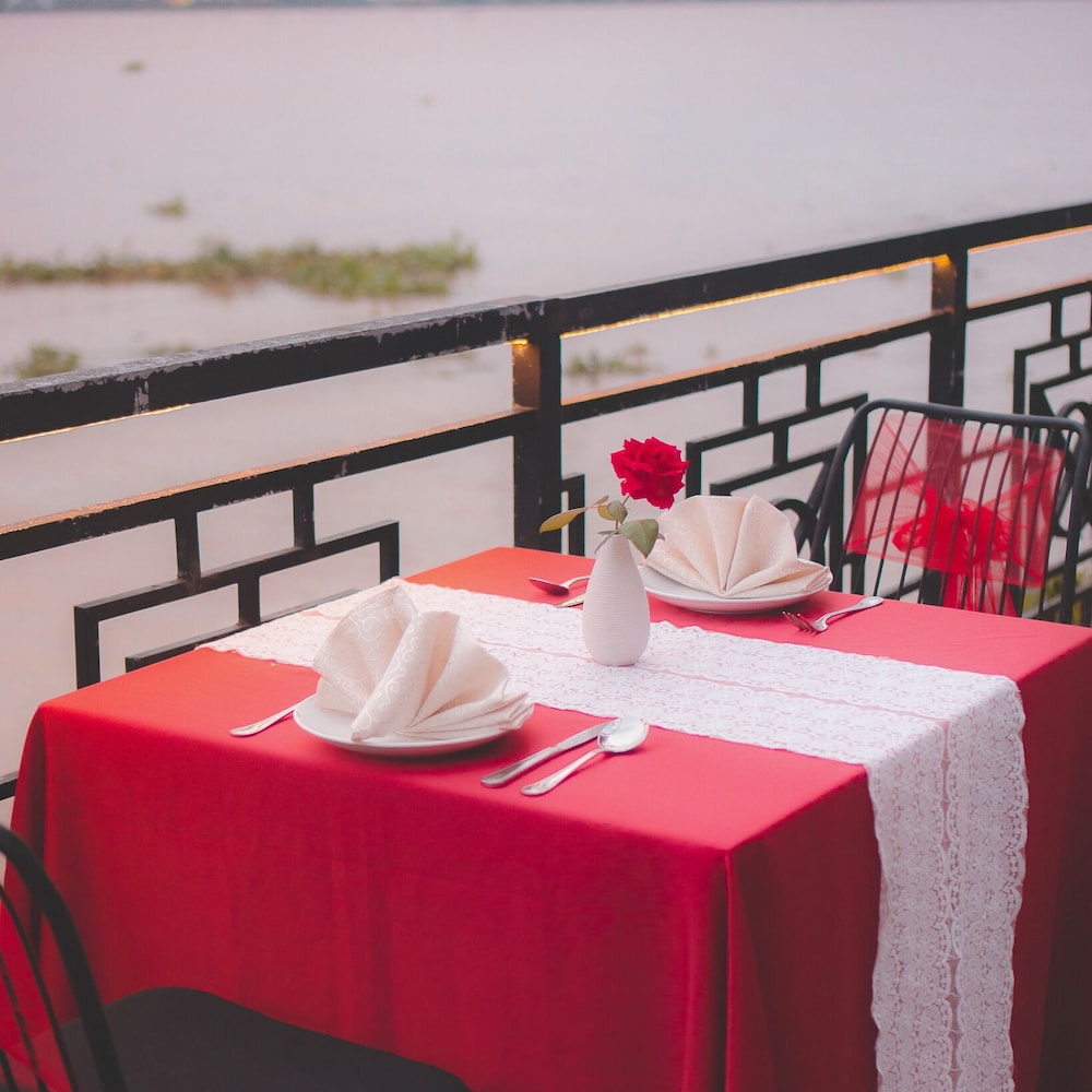Ben Tre Riverside Resort 50/71