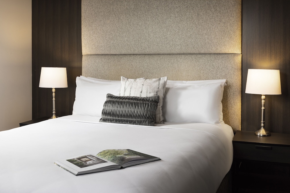 Mineral Springs Hotel 18/50